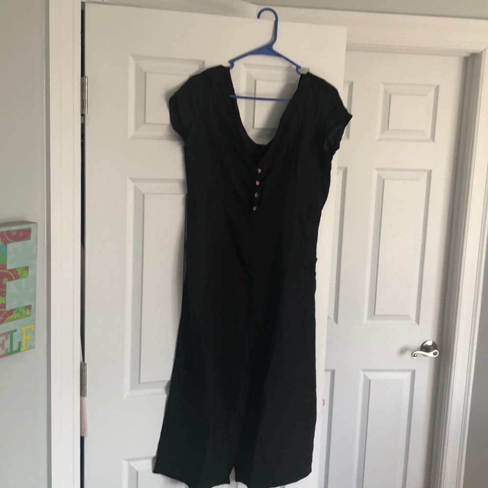 🖤 BLACK JUMPSUIT 🖤 super cute! Never worn!